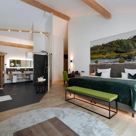 Grum فندق هاتنغن