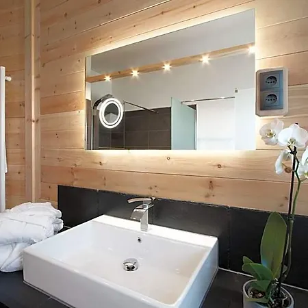 Hotel Grum 4*