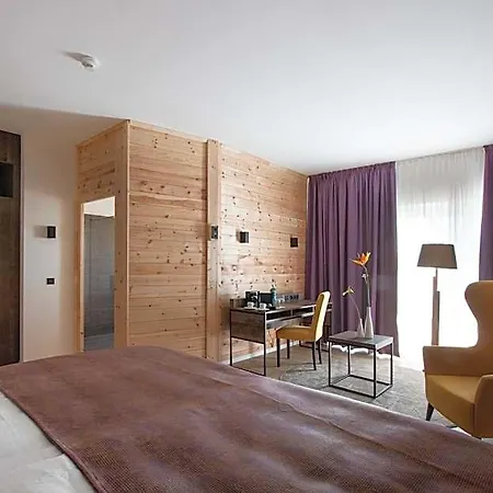 Grum Hotel 4*