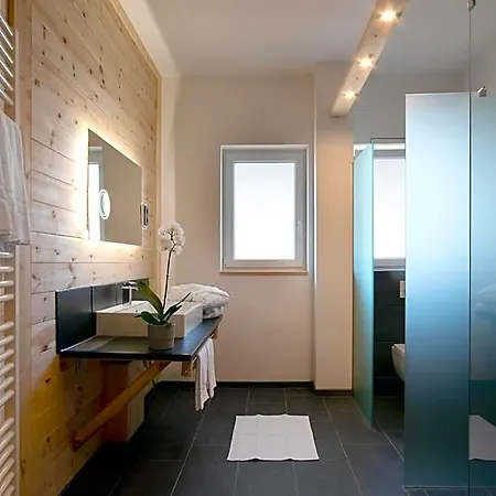 Hotel Grum 4*